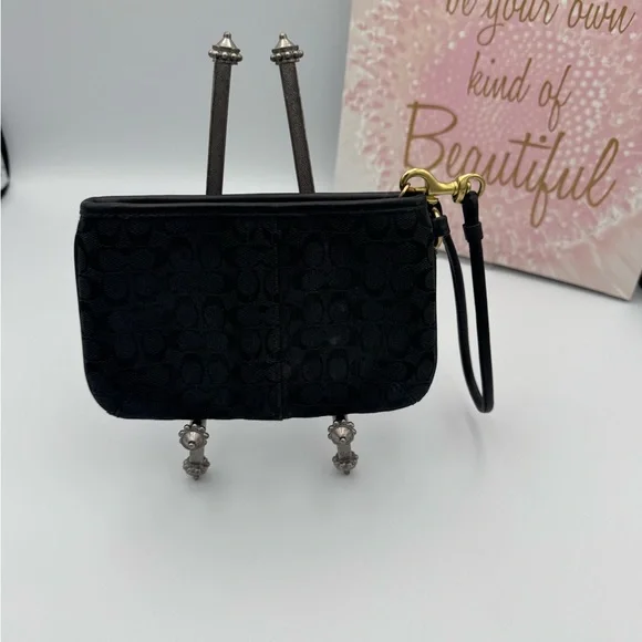 Coach (Y2K) Black Signature C Print Wristlet - Picture 5 of 7